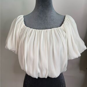 Easel Los Angeles Cream Peasant Blouse Size Small Boho Romantic Puff Sleeve Top